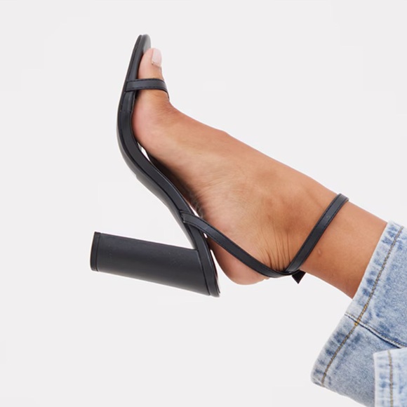 Barely There Black Heels - Picture 2 of 7